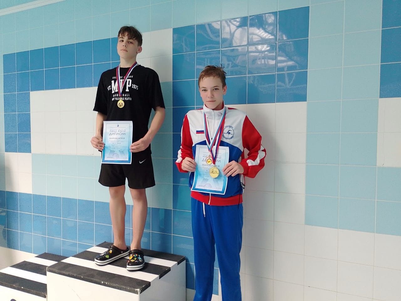 Юные пловцы из Камских Полян взяли 6 медалей на «Невских встречах»