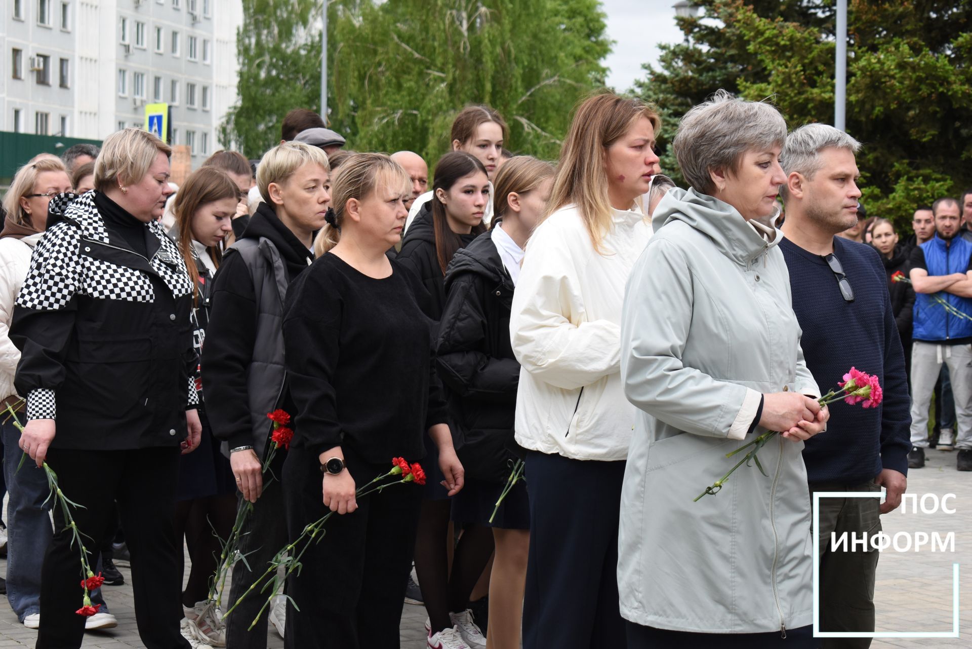 Камские Поляны простились с героем СВО Валерием Трофимовым