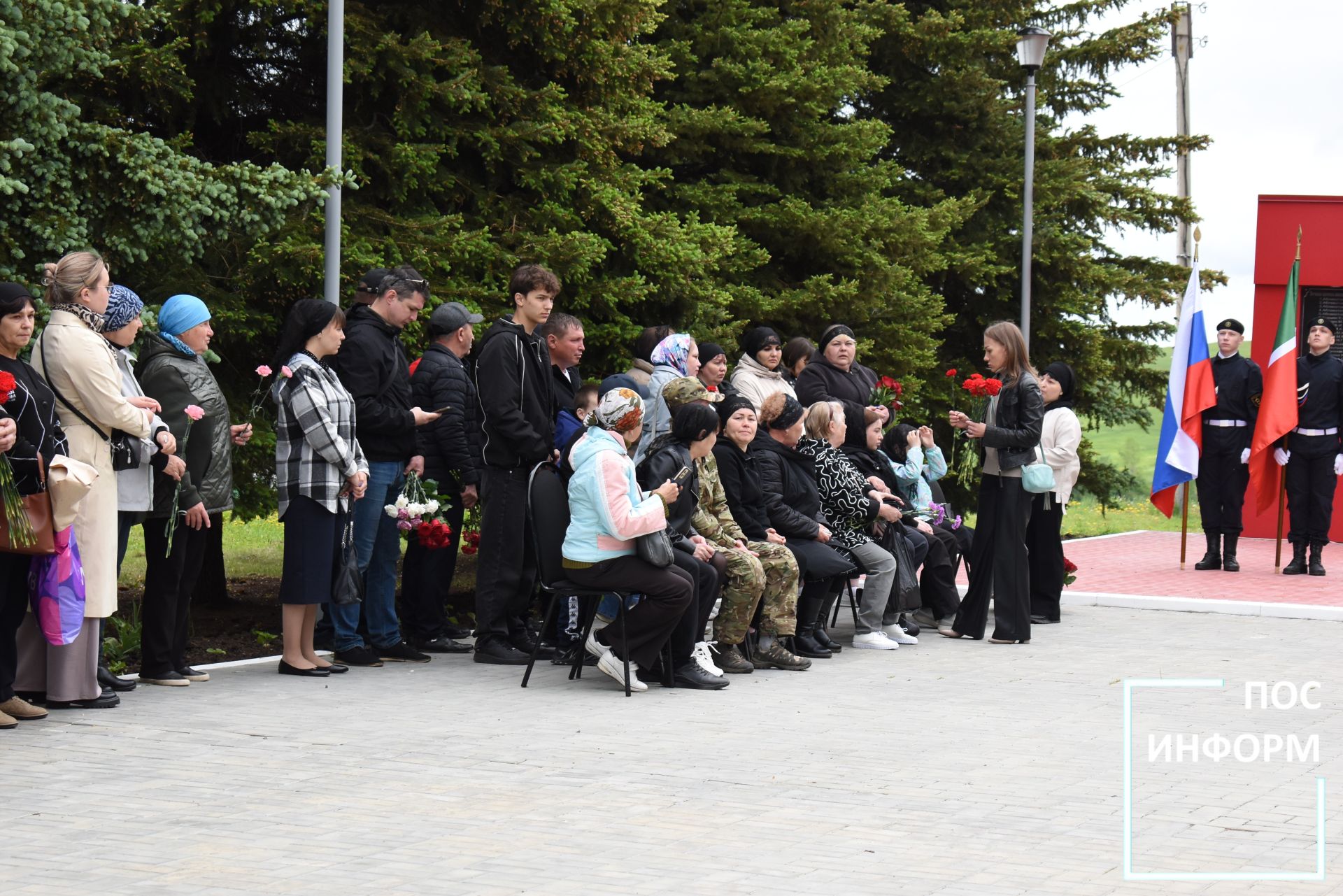 Камские Поляны простились с героем СВО Валерием Трофимовым