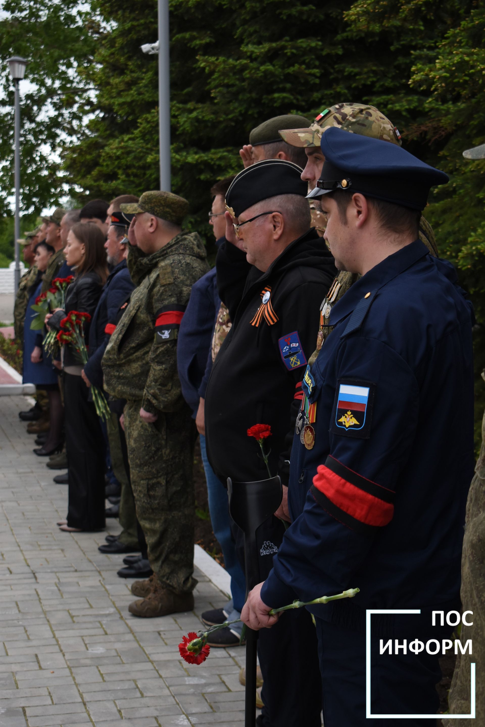 Камские Поляны простились с героем СВО Валерием Трофимовым