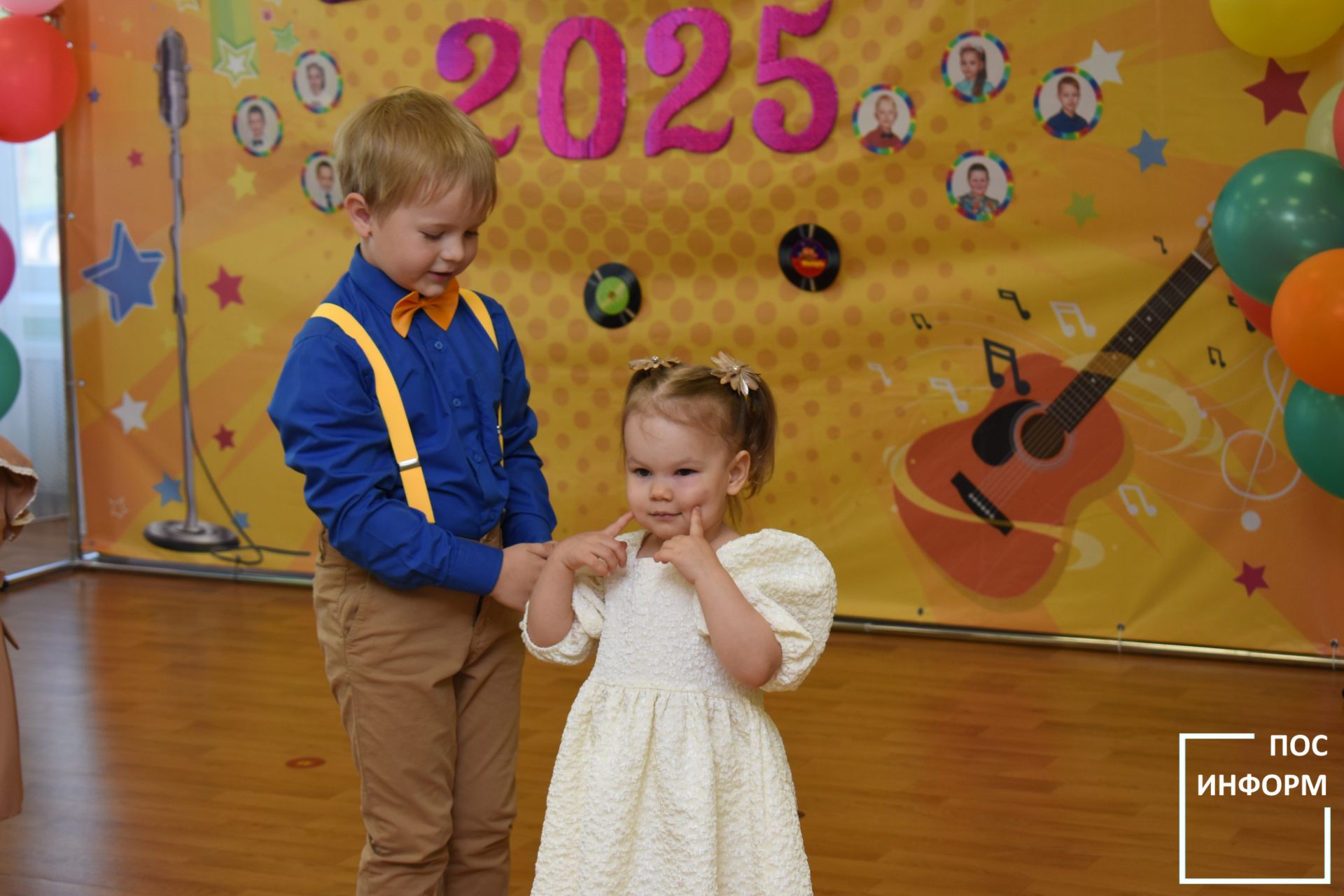 В детском саду «Огонек» Камских Полян начались выпускные утренники