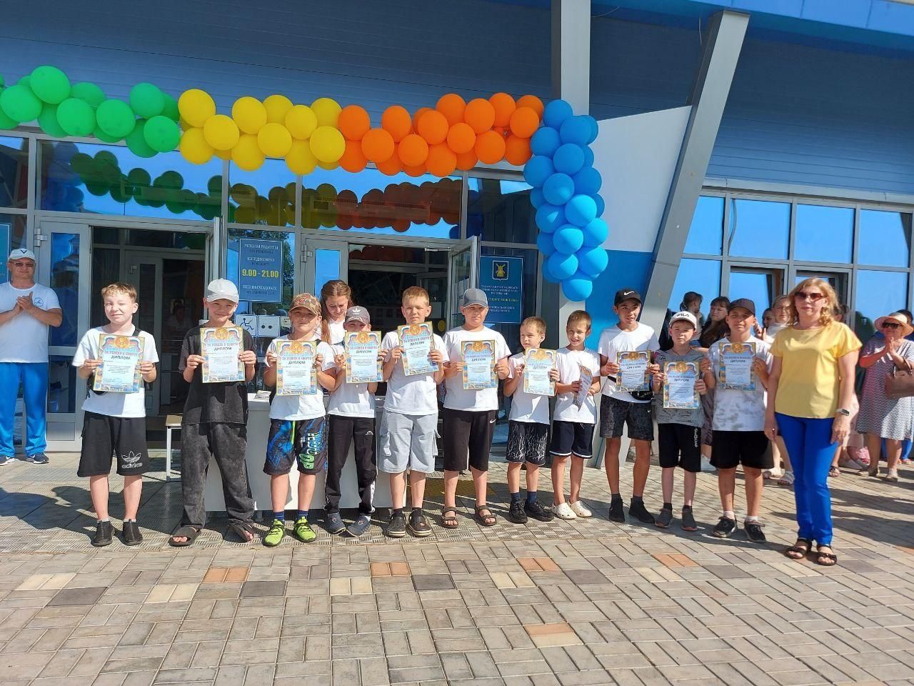 В «Спортивной школе № 7» Камских Полян прошла итоговая линейка 2025 года