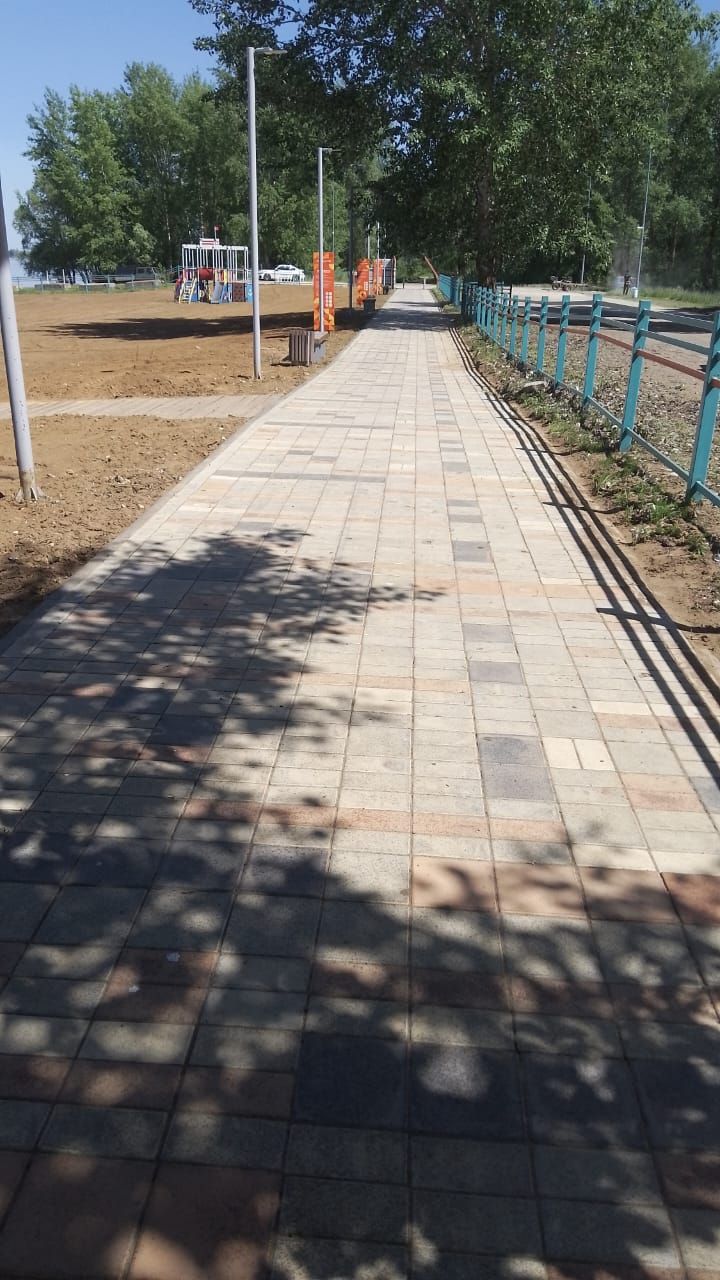 «Мандарин» — пляж Камских Полян снова чист и ухожен