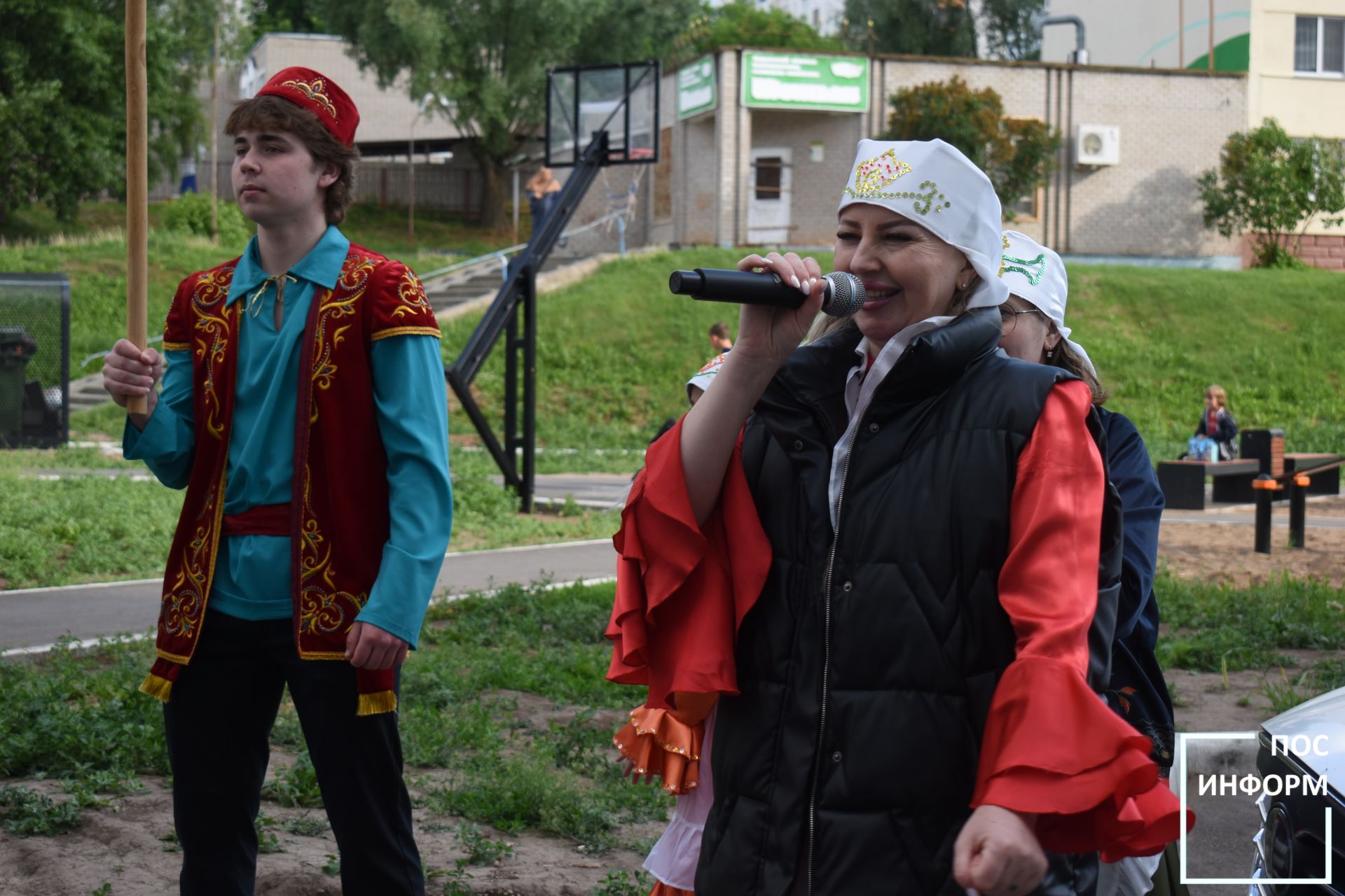 В Камских Полянах прошел традиционный сбор подарков к празднику «Сабантуй»