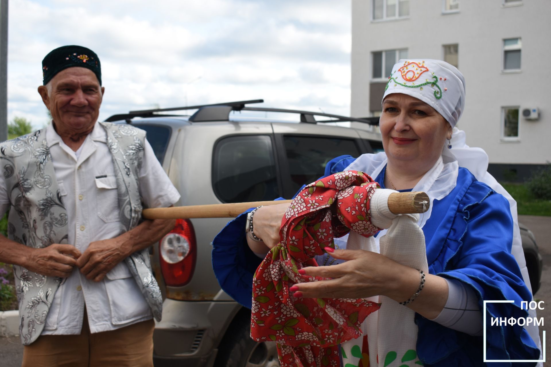 В Камских Полянах прошел традиционный сбор подарков к празднику «Сабантуй»