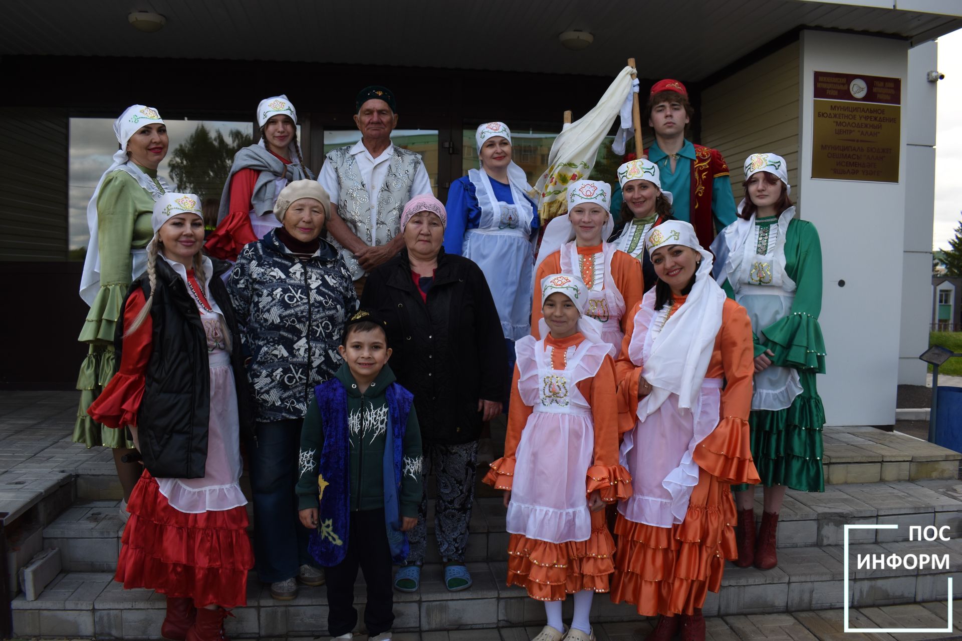 В Камских Полянах прошел традиционный сбор подарков к празднику «Сабантуй»