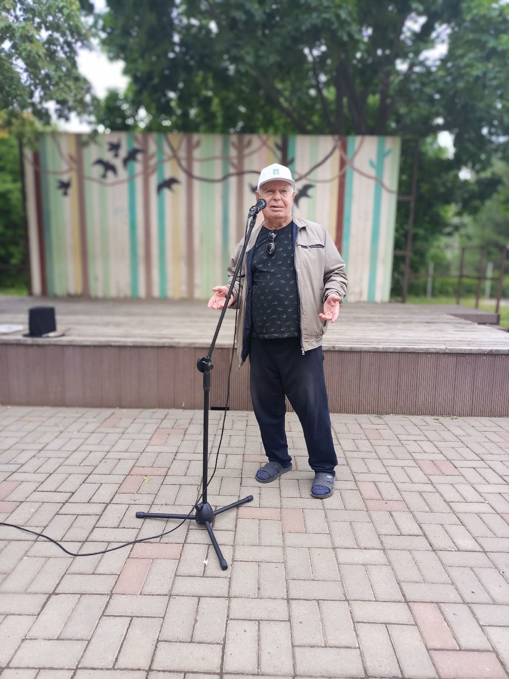 Открытый микрофон в честь Пушкина прошёл в сквере Молодёжный