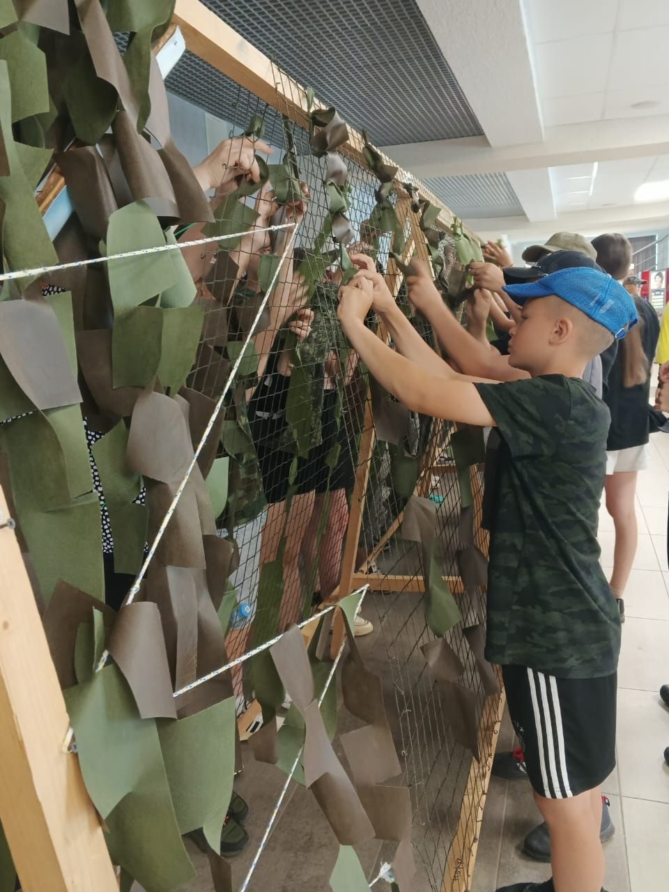 Курсанты военно-патриотического лагеря приняли участие в мастер-классе по плетению сетей