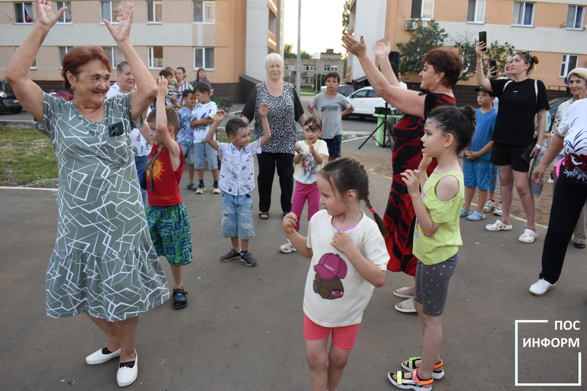 В Камских Полянах прошел яркий праздник двора