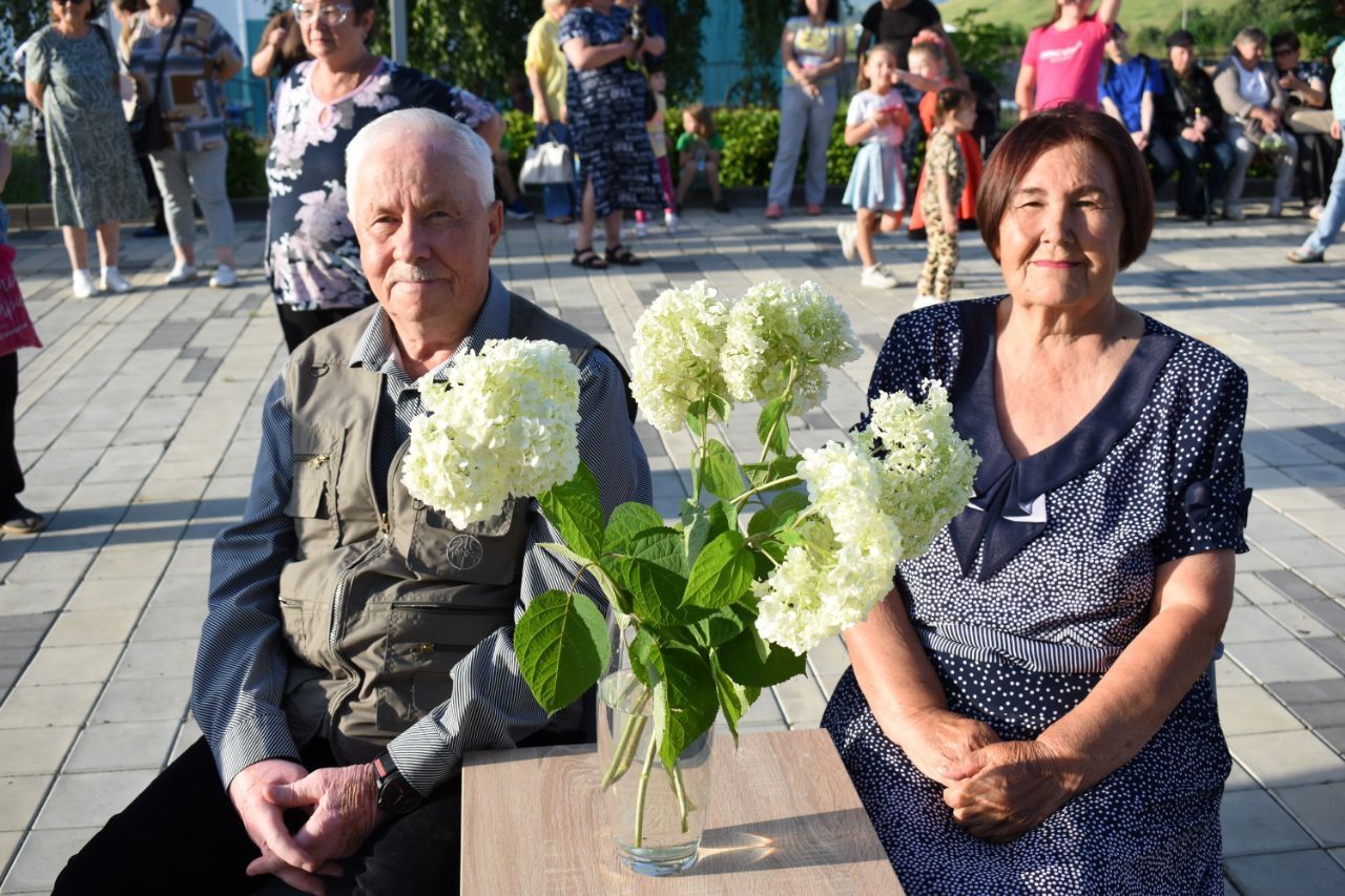 58 лет вместе: семья Пушиных из Камских Полян отпраздновала День семьи, любви и верности