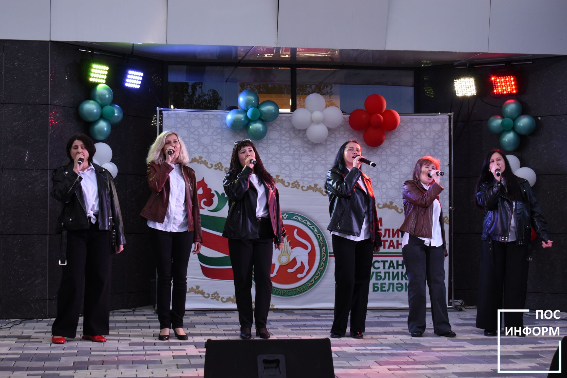 Цветочный фестиваль и праздничная ярмарка: как в Камских Полянах отметили День Республики