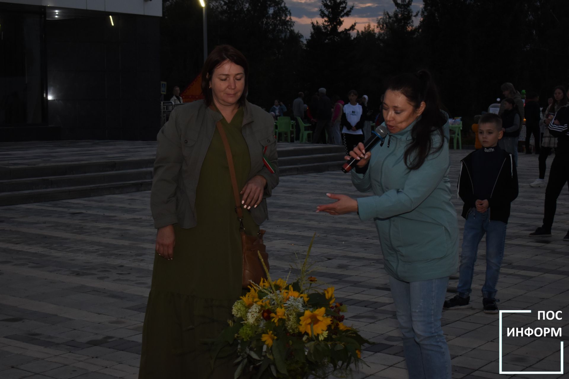 Цветочный фестиваль и праздничная ярмарка: как в Камских Полянах отметили День Республики