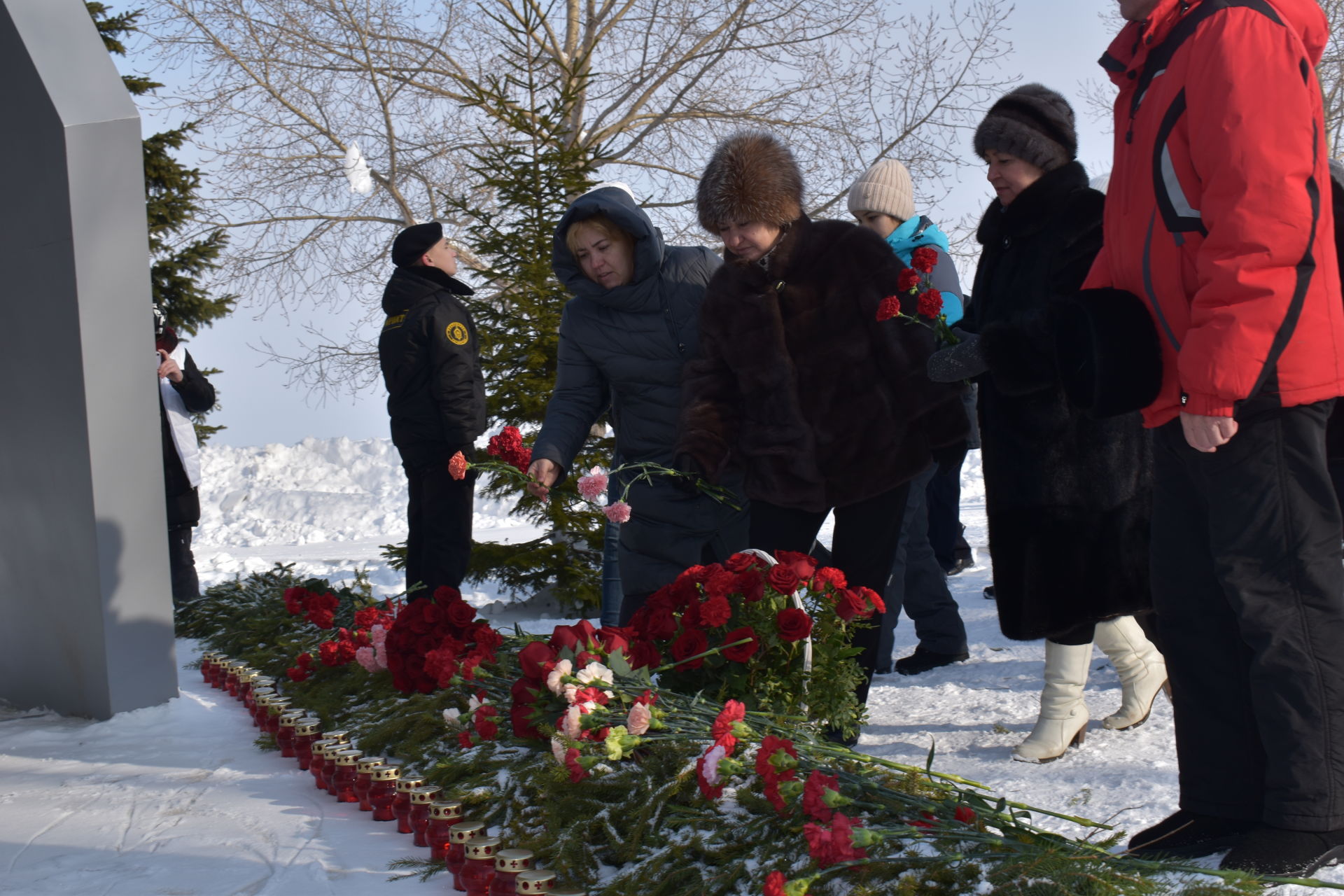 В Камских Полянах состоялось открытие памятника войнам - интернационалистам