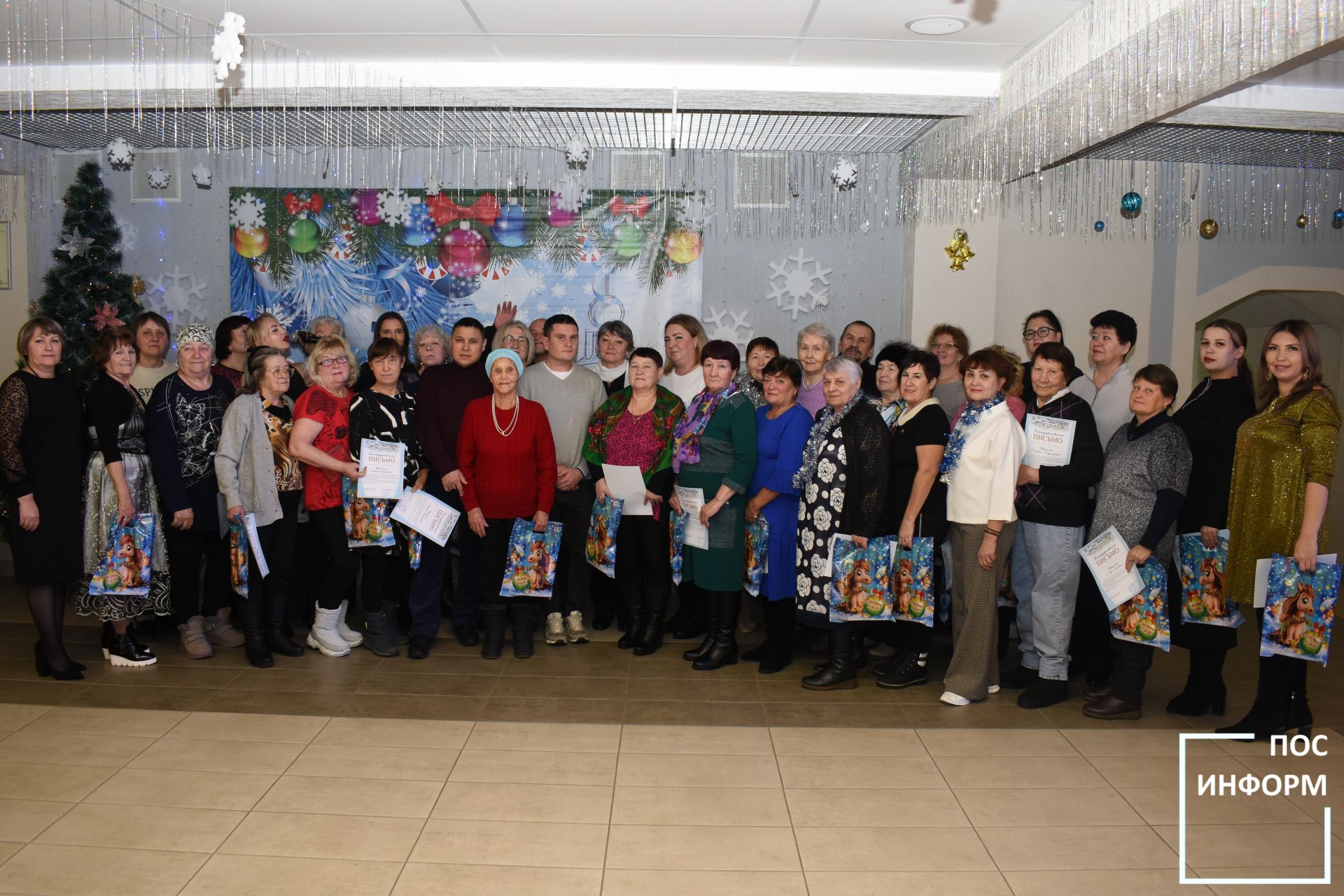 Новогодний вечер для старшего поколения в Камских Полянах