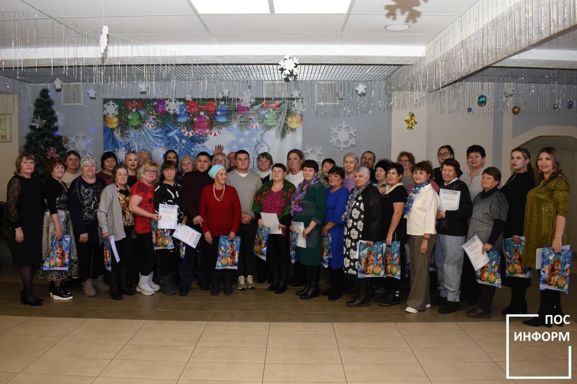 Новогодний вечер для старшего поколения в Камских Полянах