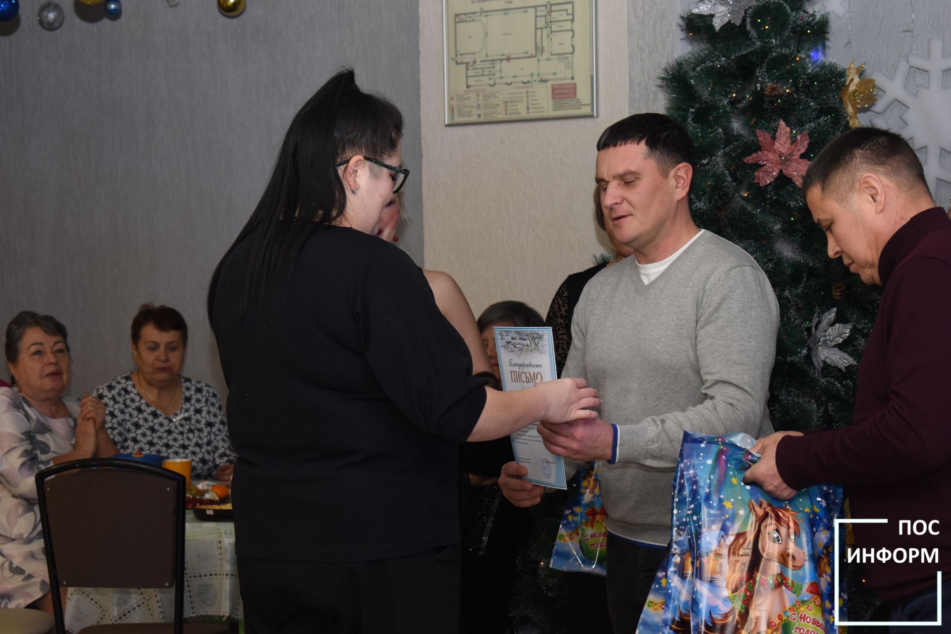 Новогодний вечер для старшего поколения в Камских Полянах