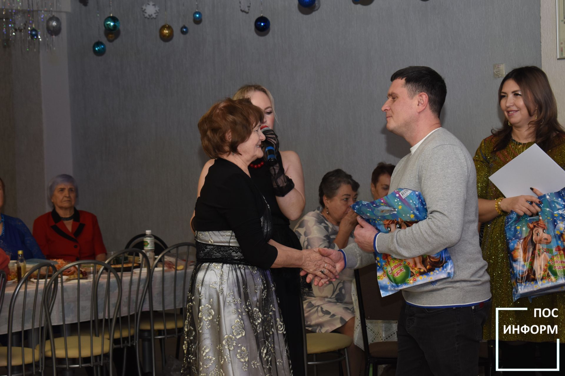 Новогодний вечер для старшего поколения в Камских Полянах