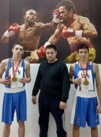 Юные боксёры из Камских Полян завоевали серебро на турнире памяти тренера Хайретдинова И. Н.