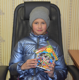 Победительница фотоконкурса редакции «ПОСИНФОРМ» получила сладкий приз