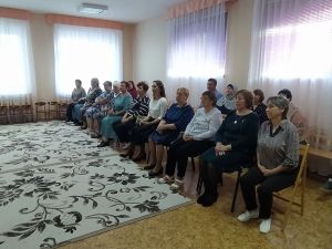 День пожилого человека отметили в детском саду «Солнышко» Камских Полян