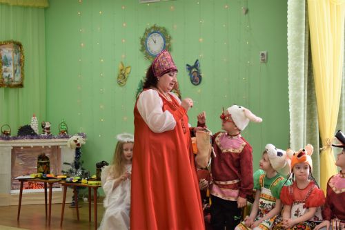 Открывай ворота – стучит Коляда в детском саду «Золотая Рыбка»