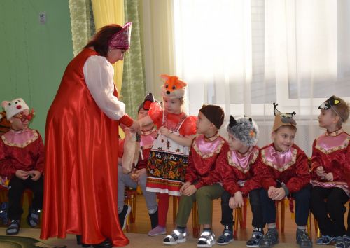 Открывай ворота – стучит Коляда в детском саду «Золотая Рыбка»