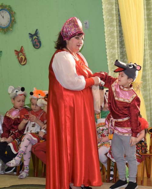 Открывай ворота – стучит Коляда в детском саду «Золотая Рыбка»