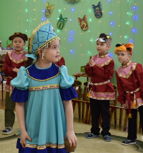 Открывай ворота – стучит Коляда в детском саду «Золотая Рыбка»