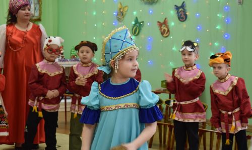 Открывай ворота – стучит Коляда в детском саду «Золотая Рыбка»