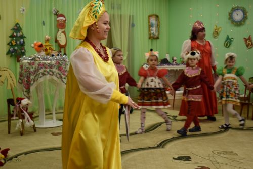 Открывай ворота – стучит Коляда в детском саду «Золотая Рыбка»