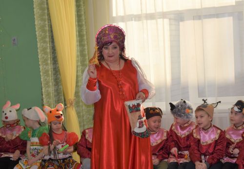 Открывай ворота – стучит Коляда в детском саду «Золотая Рыбка»