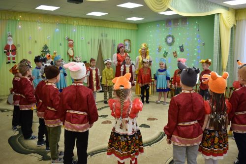 Открывай ворота – стучит Коляда в детском саду «Золотая Рыбка»