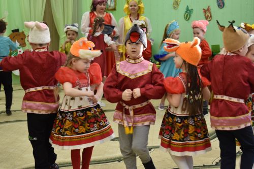 Открывай ворота – стучит Коляда в детском саду «Золотая Рыбка»