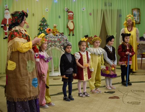 Открывай ворота – стучит Коляда в детском саду «Золотая Рыбка»