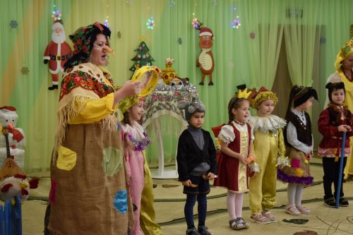 Открывай ворота – стучит Коляда в детском саду «Золотая Рыбка»