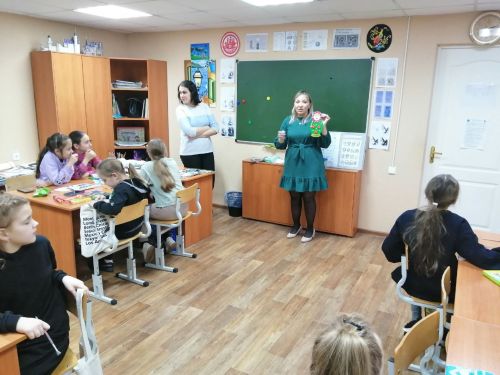 В ЦДТ «Радуга» прошел мастер-класс по изготовлению матрешки