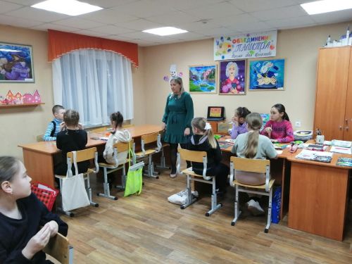 В ЦДТ «Радуга» прошел мастер-класс по изготовлению матрешки