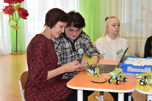 Зональный семинар для педагогов дошкольных учреждений в детском саду «Огонёк»