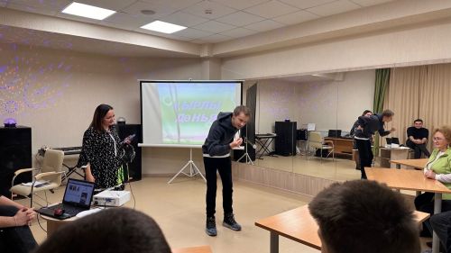 В КЦ «Чулман-Су» прошла программа клуба выходного дня «Җырлы дөнья»
