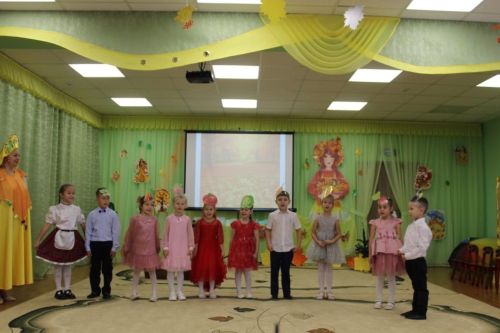 В детском саду «Золотая рыбка» прошел праздник осени