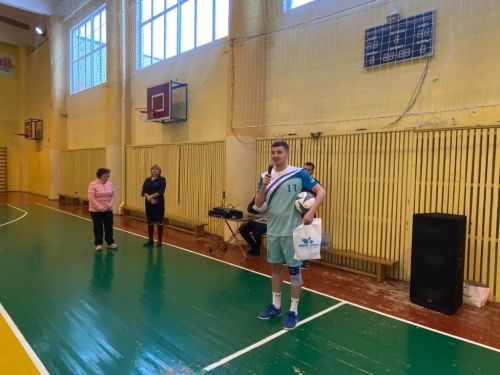 В Камских Полянах прошел товарищеский турнир по мини-футболу
