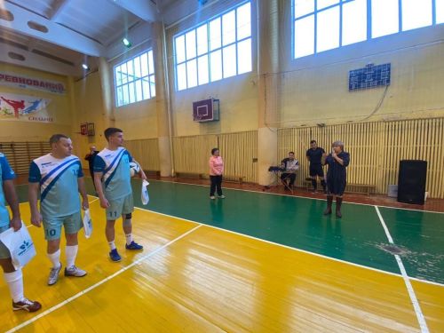 В Камских Полянах прошел товарищеский турнир по мини-футболу