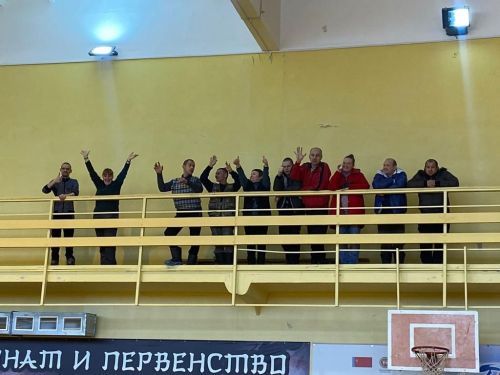 В Камских Полянах прошел товарищеский турнир по мини-футболу
