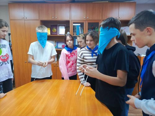 В ЦДТ «Радуга» состоялась первая игра третьего тура проекта «Игра на вылет»