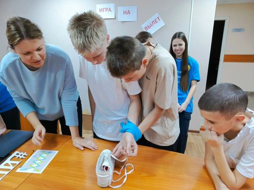В ЦДТ «Радуга» состоялась первая игра третьего тура проекта «Игра на вылет»