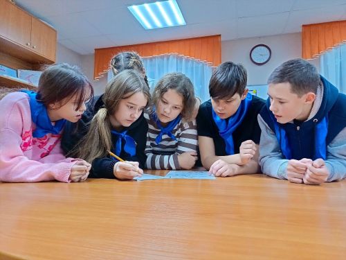 В ЦДТ «Радуга» состоялась первая игра третьего тура проекта «Игра на вылет»