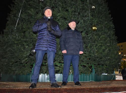 Торжественное открытие главной ёлки в Камских Полянах
