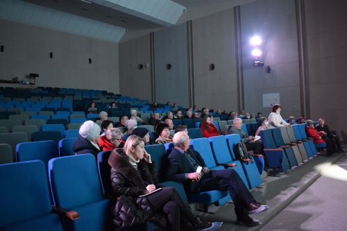 Управляющая компания провела встречу с жителями Камских Полян