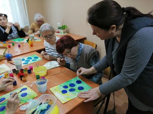 В Центре детского творчества «Радуга» прошел мастер-класс по изобразительному искусству