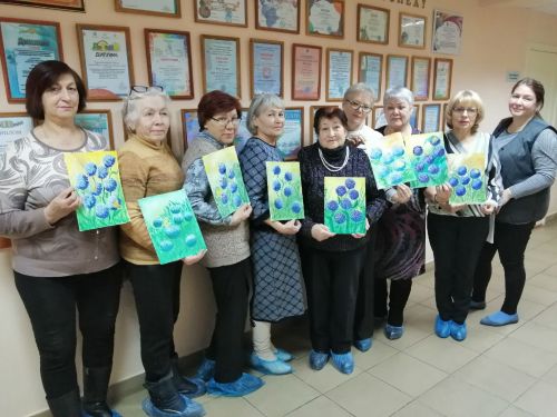 В Центре детского творчества «Радуга» прошел мастер-класс по изобразительному искусству